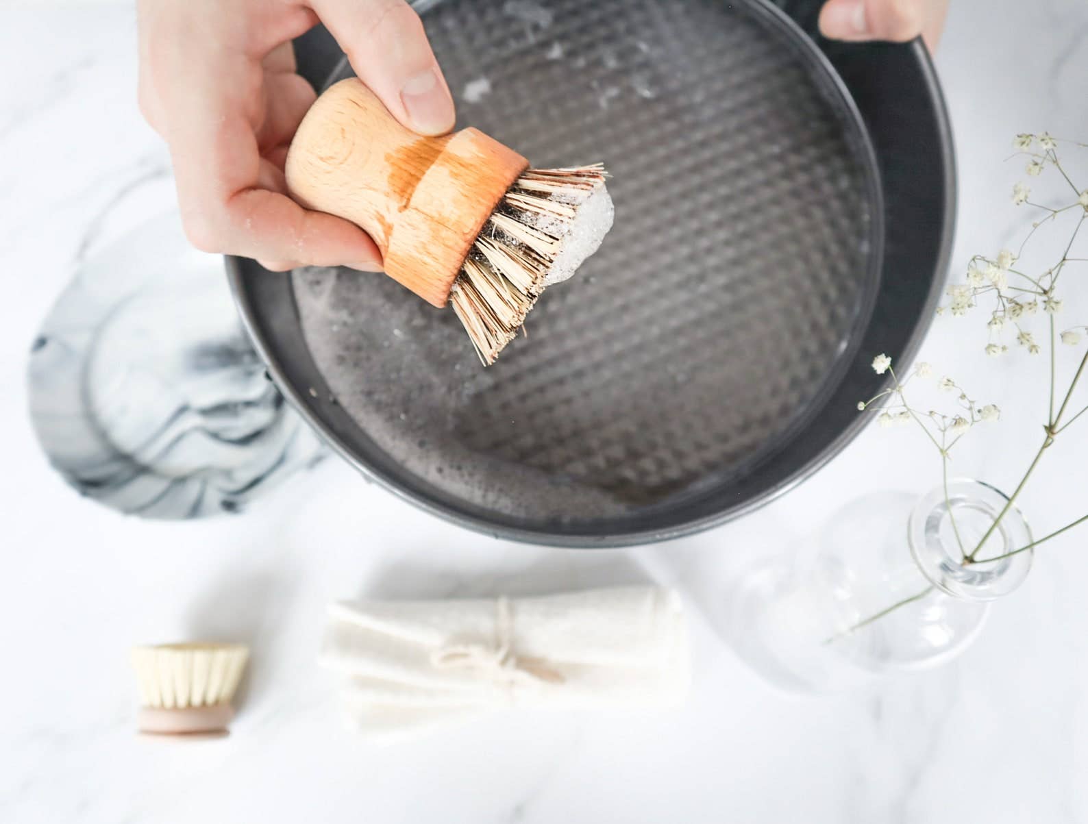 Sisal & Palm Pot Scrubber - Mortise And Tenon